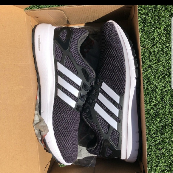 Adidas Shoes - Picture 3 of 3